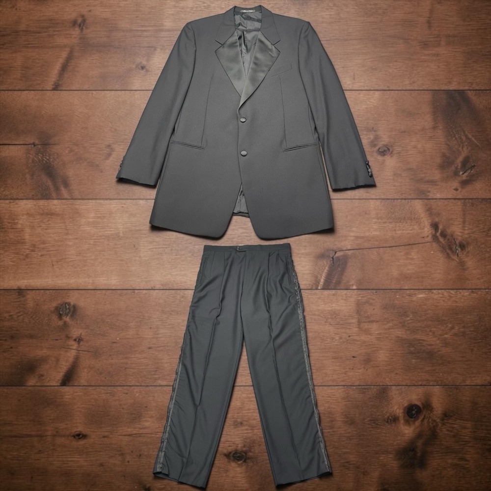 Vintage Valentino Uomo Black Tuxedo Suit Pure Wool Satin Lapel 44L W34xL34 FLAW